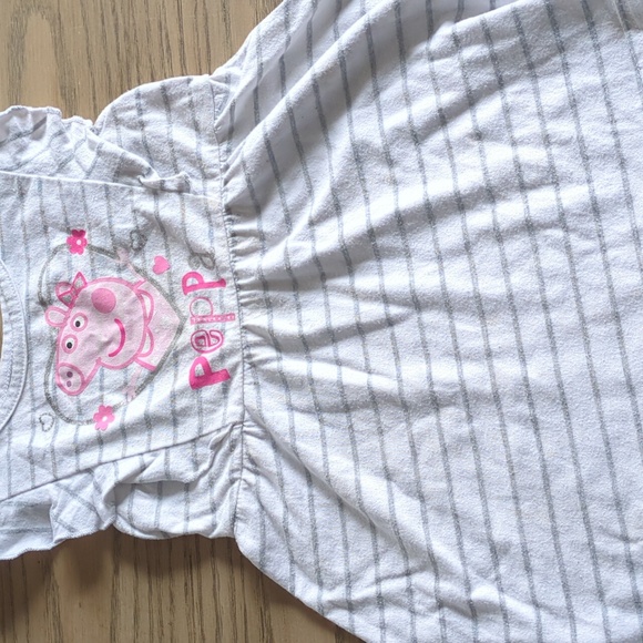 🟥3/15$ Peppa pig dress 2Y - Picture 4 of 5